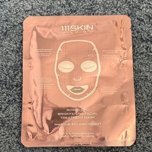 111SKIN Luxurious Rose Gold Facial Mask